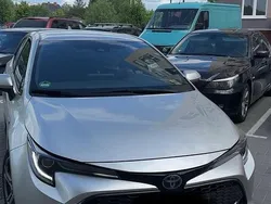 Silber Gebraucht 2019 Toyota Corolla Limousine | 19.100 € (Fairer Preis)