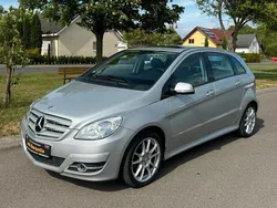 Grau Gebraucht 2009 Mercedes B200 Van / Kleinbus | 7.850 € (Fairer Preis)