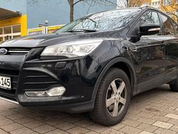 Schwarz Gebraucht 2015 Ford Kuga Titanium SUV | 8.200 € (Fairer Preis)