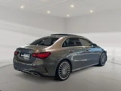 Grau Gebraucht 2023 Mercedes A200 AMG Limousine | 33.369 € (Etwas zu teuer)