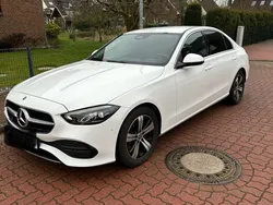 Weiß Gebraucht 2023 Mercedes C180 Avantgarde Limousine | 33.900 € (Fairer Preis)