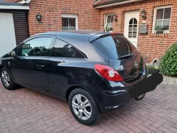 Schwarz Gebraucht 2010 Opel Corsa Edition Kleinwagen | 4.450 € (Etwas zu teuer)