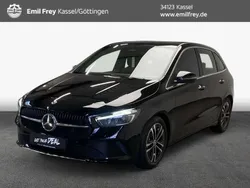 Nachtschwarz Gebraucht 2025 Mercedes B200 Van / Kleinbus | 36.995 €