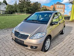 Beige Gebraucht 2006 Mercedes A170 Classic Van / Kleinbus | 3.850 € (Guter Preis)