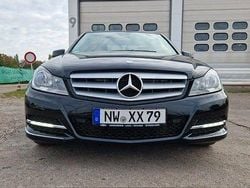 Schwarz Gebraucht 2011 Mercedes C180 Limousine | 6.500 € (Guter Preis)