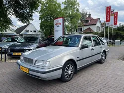 Grau Gebraucht 1995 Volvo 440 Limousine | 3.250 €