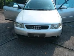 Silber Gebraucht 2002 Audi A3 Limousine | 1.550 € (Etwas zu teuer)