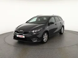 Grau Gebraucht 2023 Kia Ceed Sportswagon 2 Kombi | 20.890 € (Guter Preis)