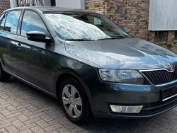 Grau Gebraucht 2015 Skoda Rapid Ambition Limousine | 7.995 € (Fairer Preis)
