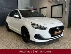 Weiß Gebraucht 2019 Hyundai i30 Premium Limousine | 15.990 € (Fairer Preis)