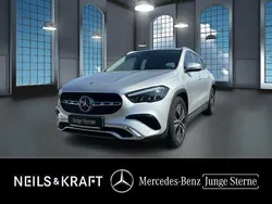 Silber Gebraucht 2023 Mercedes GLA220 Progressive SUV | 42.750 € (Fairer Preis)