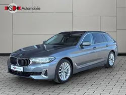 Blau Gebraucht 2021 BMW 530 Luxury Line Kombi | 22.450 € (Fairer Preis)