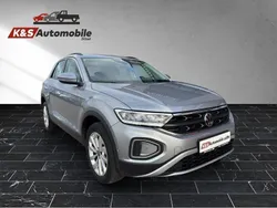 Silber Gebraucht 2023 VW T-Roc Life SUV | 25.490 € (Guter Preis)