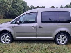 Beige Gebraucht 2019 VW Caddy Comfortline Van / Kleinbus | 23.100 € (Etwas zu teuer)