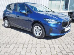 Phytonicblau metallic Gebraucht 2022 BMW 220 Active Tourer Luxury Line Van / Kleinbus | 27.980 € (Guter Preis)