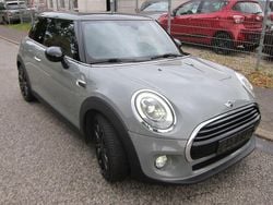 Grau Gebraucht 2017 Mini Cooper Chili Kleinwagen | 13.880 € (Fairer Preis)
