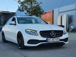 Weiß Gebraucht 2017 Mercedes E250 Limousine | 25.500 € (Fairer Preis)