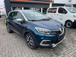 Blau rqq + grau d69 Gebraucht 2018 Renault Captur Intens SUV | 13.399 € (Fairer Preis)