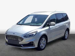 Silber Gebraucht 2022 Ford Galaxy Titanium Van / Kleinbus | 37.149 € (Fairer Preis)