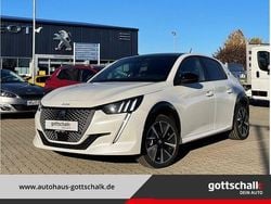 Weiß Gebraucht 2021 Peugeot 208 GT Kleinwagen | 15.490 € (Fairer Preis)