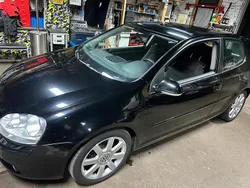 Schwarz Gebraucht 2004 VW Golf V Coupé | 2.500 € (Teuer)