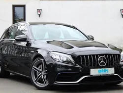 Obsidianschwarz metalliclack Gebraucht 2019 Mercedes C63 AMG AMG Kombi | 45.850 € (Fairer Preis)