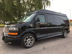 Schwarz Gebraucht 2016 GMC Savana Van / Kleinbus | 41.500 €