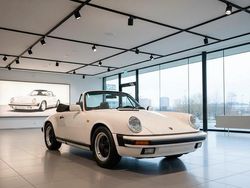 Weiß Gebraucht 1986 Porsche 911 Carrera Cabriolet Cabrio | 64.500 €