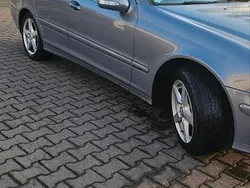 Grau Gebraucht 2005 Mercedes C180 Kombi | 3.400 € (Etwas zu teuer)