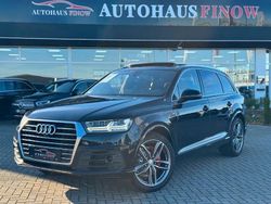 Blau Gebraucht 2016 Audi Q7 S-Line SUV | 34.490 € (Etwas zu teuer)