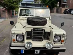 Beige Gebraucht 1982 Land Rover 88 SUV | 22.000 €