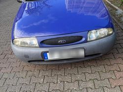 Blau Gebraucht 1996 Ford Fiesta Kleinwagen | 1.100 € (Etwas zu teuer)