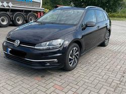 Schwarz Gebraucht 2018 VW Golf VII Join Kombi | 11.950 € (Fairer Preis)