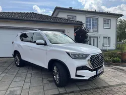 Weiß Gebraucht 2024 Ssangyong Rexton Sapphire SUV | 43.000 € (Guter Preis)