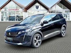 Lackierung schwarz perla nera Gebraucht 2024 Peugeot 5008 GT Van / Kleinbus | 31.950 € (Guter Preis)