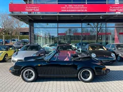 Schwarz (schwarz uni) Gebraucht 1988 Porsche 911 Cabrio | 82.500 €