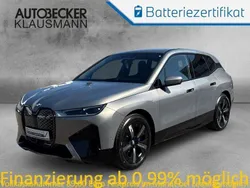 Grau Gebraucht 2024 BMW iX Sport Line SUV | 68.868 €