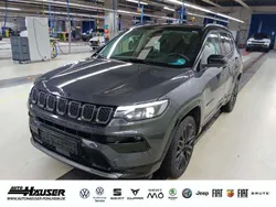 Grau Gebraucht 2024 Jeep Compass SUV | 28.285 € (Superpreis)