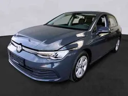 Grau Gebraucht 2022 VW Golf VIII Life Limousine | 23.890 € (Guter Preis)