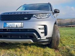 Grau Gebraucht 2020 Land Rover Discovery 5 Landmark SUV | 39.600 € (Etwas zu teuer)