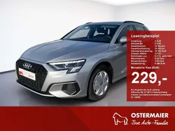 Florettsilber metallic Gebraucht 2024 Audi A3 Sportback Limousine | 28.330 € (Guter Preis)
