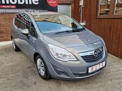 Grau Gebraucht 2010 Opel Meriva Edition Van / Kleinbus | 4.980 € (Fairer Preis)