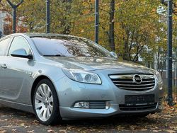 Grau Gebraucht 2011 Opel Insignia OPC Limousine | 5.444 € (Fairer Preis)