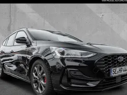 Schwarz Gebraucht 2024 Ford Focus ST-Line Kombi | 27.450 € (Fairer Preis)