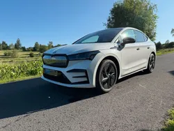 Weiß Gebraucht 2025 Skoda Enyaq iV RS SUV | 55.999 € (Fairer Preis)