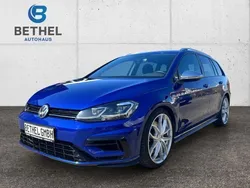 Lapiz blue metallic (metallic) Gebraucht 2018 VW Golf VII R Kombi | 25.990 € (Fairer Preis)