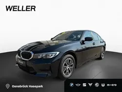 Black sapphire (schwarz) Gebraucht 2021 BMW 318 Advantage Kombi | 23.350 € (Etwas zu teuer)