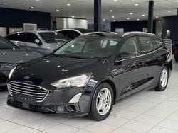 Schwarz Gebraucht 2019 Ford Focus Limousine | 12.990 € (Fairer Preis)