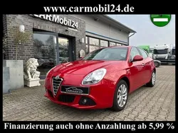 Rot Gebraucht 2011 Alfa Romeo Giulietta Turismo Kleinwagen | 6.900 € (Guter Preis)