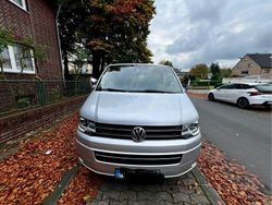 Silber Gebraucht 2014 VW T5 Highline Van | 19.950 € (Etwas zu teuer)